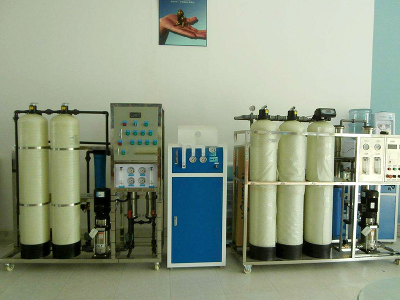 反滲透純水設(shè)備有幾個過濾罐？