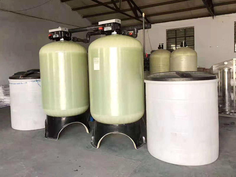 軟化水處理設(shè)備加什么比較好？材料介紹！