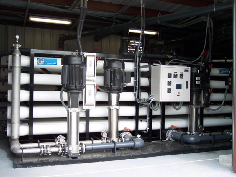 實驗室超純水機中的壓力的作用是什么？